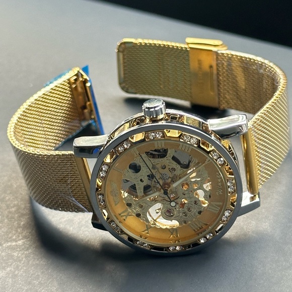 Luxury Manual automatic Watch - Picture 6 of 7